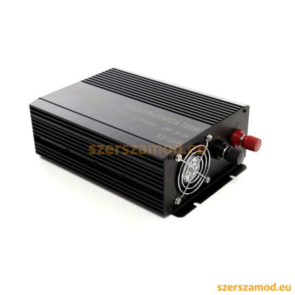 Autós feszültségátalakító, inverter 700/1400W 12/230V - Image 4