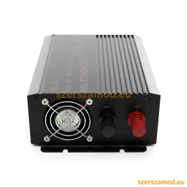 Autós feszültségátalakító, inverter 700/1400W 12/230V - Image 5